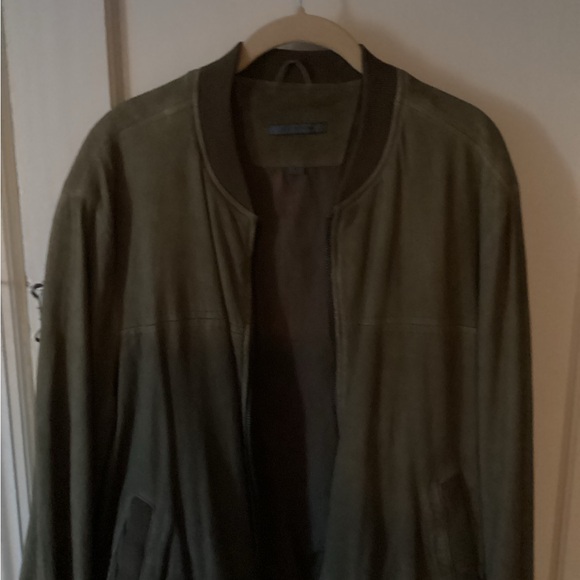 Men’s John Varvatos Olive Green Suede Jacket 52-Some discoloration lining - Picture 14 of 15